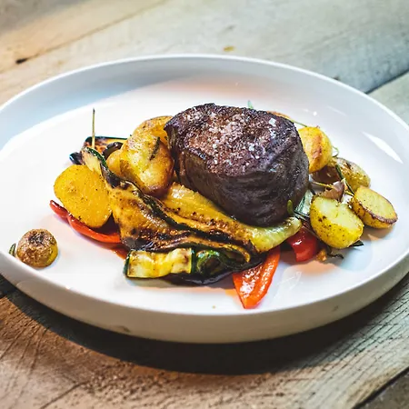 Ξενοδοχείο Impulsiv & Sportresort